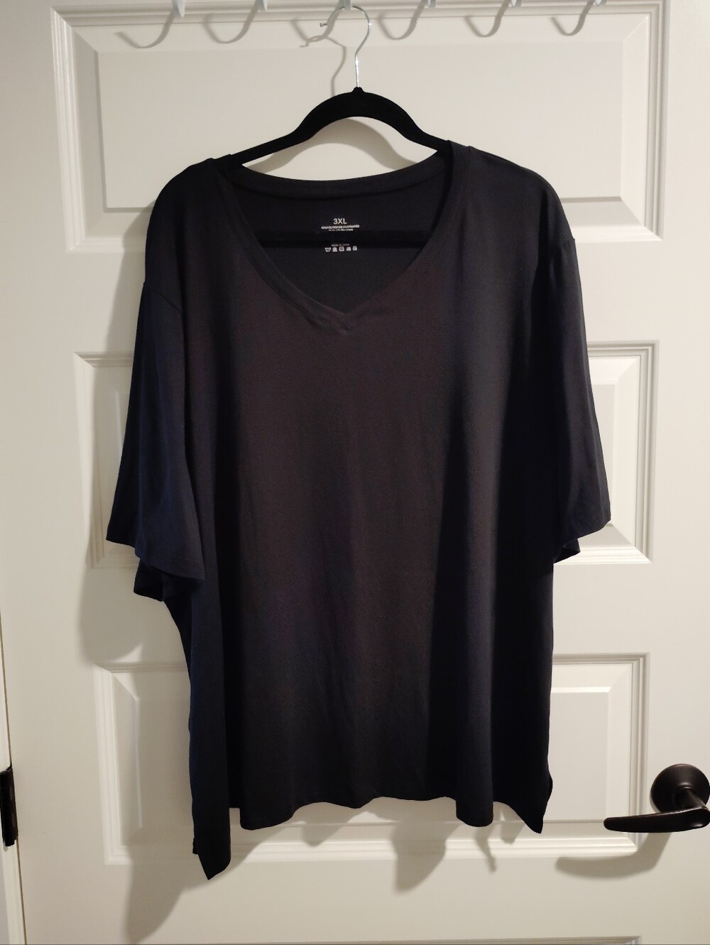 Women's 3XL Black V-Neck Tunic Top Plus Size Short Sleeve Stretch Blouse